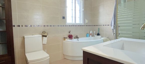 4 bedrooms House in Arroyomolinos, Spain No. 101672 15