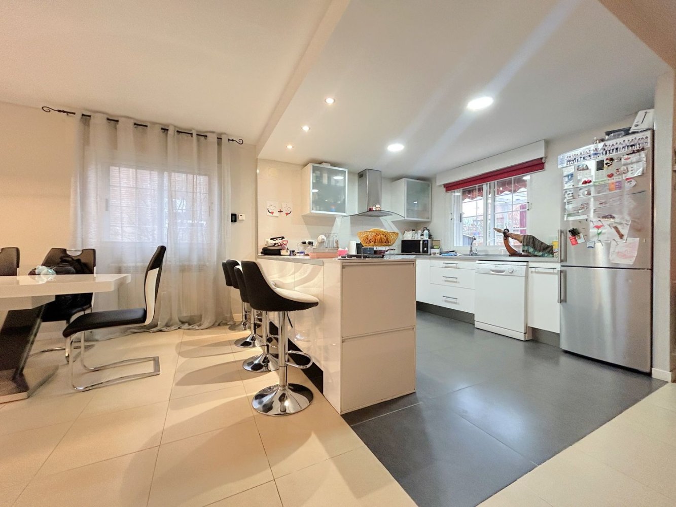 4 bedrooms House in Arroyomolinos, Spain No. 101672