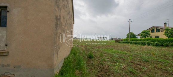Casa de 3 habitaciónes en Cesena, Italy No. 260582 3