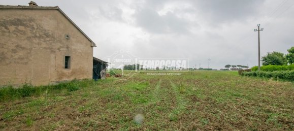 Casa de 3 habitaciónes en Cesena, Italy No. 260582 5