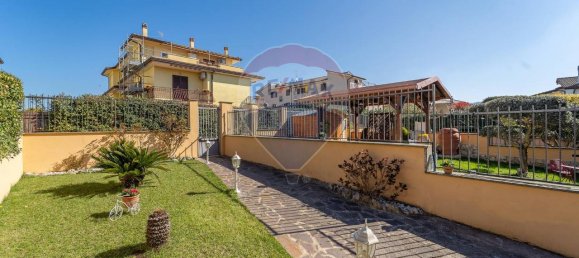 3 rooms House in Gallicano nel Lazio, Italy No. 39398 2