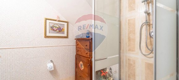 3 rooms House in Gallicano nel Lazio, Italy No. 39398 34