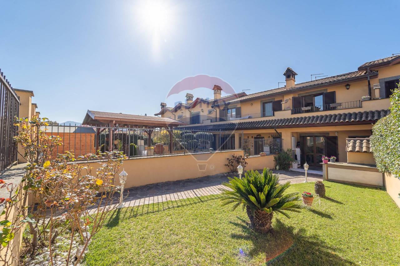 3 rooms House in Gallicano nel Lazio, Italy No. 39398