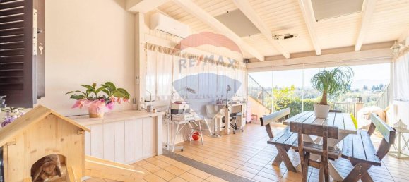 3 rooms House in Gallicano nel Lazio, Italy No. 39398 11