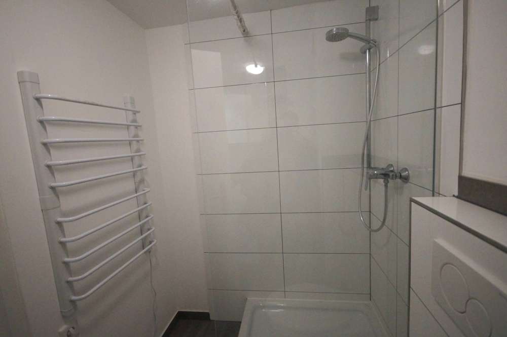 9 chambres Bâtiment à Krefeld, Germany No. 45380