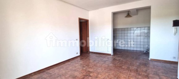 2 Schlafzimmer Wohnung in Ponsacco, Italy, Nr. 354652 4