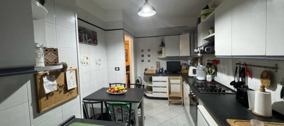 Apartamento de 3 habitaciónes en Rome, Italy No. 37638 3