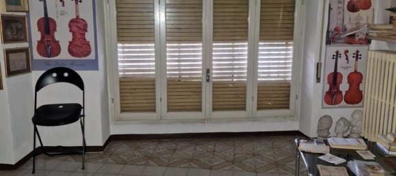 Дом с 5 комнатами в Гамболо, Италия № 212393 18