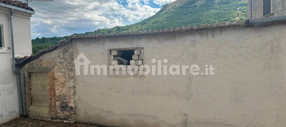 Entrepôt à Rocca di Mezzo, Italy 149m² No. 276607 14