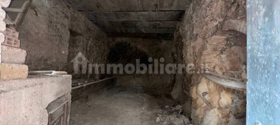 Entrepôt à Rocca di Mezzo, Italy 149m² No. 276607 7