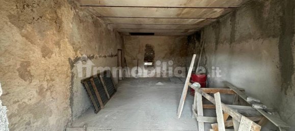 Entrepôt à Rocca di Mezzo, Italy 149m² No. 276607 13