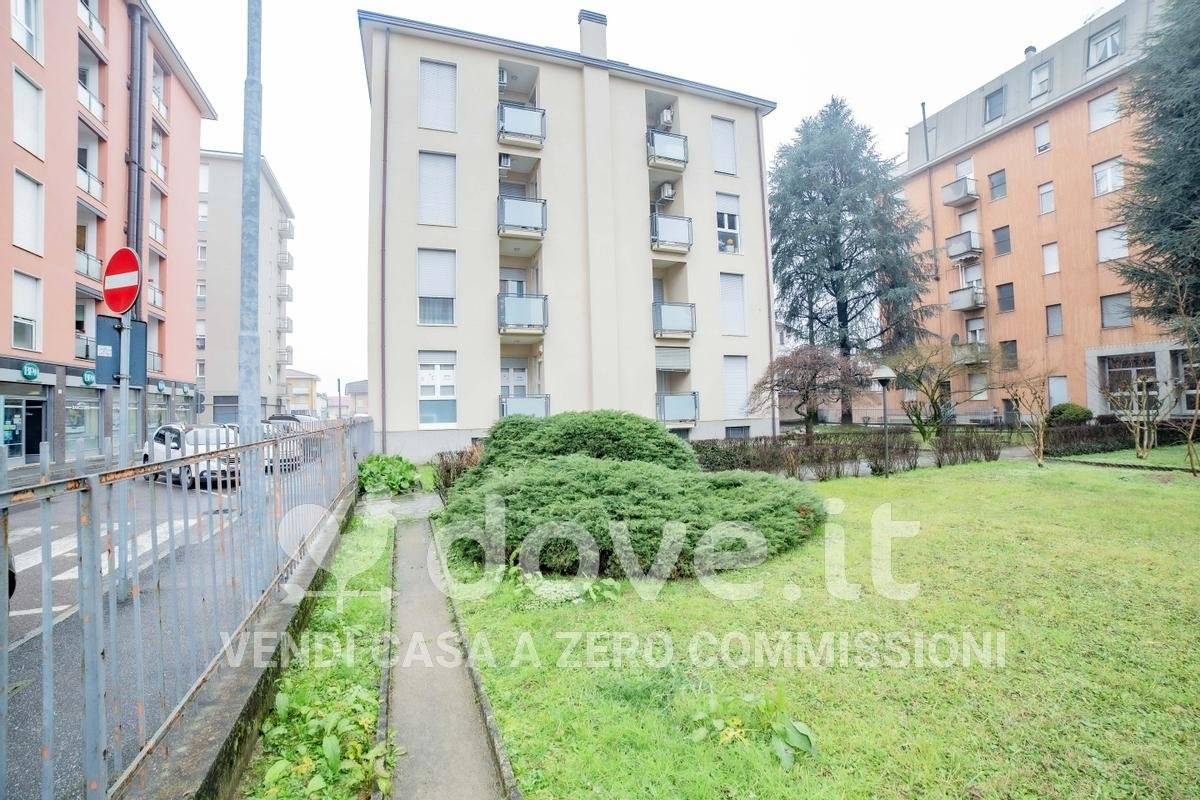 2 bedrooms Apartment in Ornago, Italy No. 262667