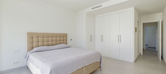 Ático de 2 dormitorios en Marbella, Spain No. 180788 7