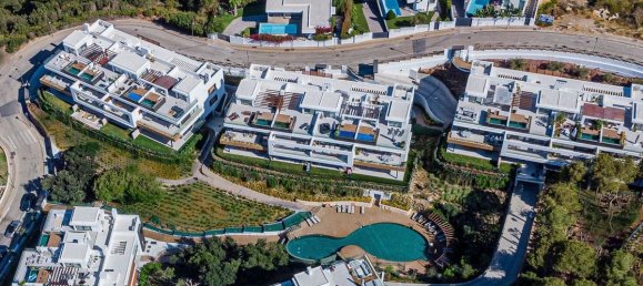 Ático de 2 dormitorios en Marbella, Spain No. 180788 24