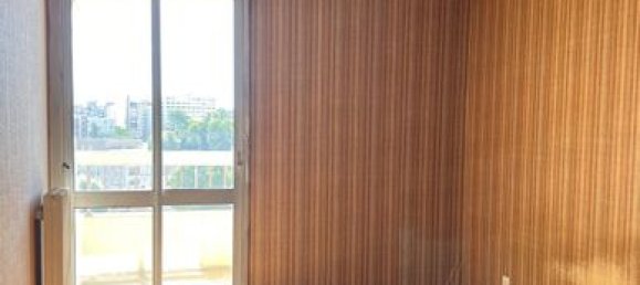 4 bedrooms Apartment in Villeurbanne, France No. 289293 10