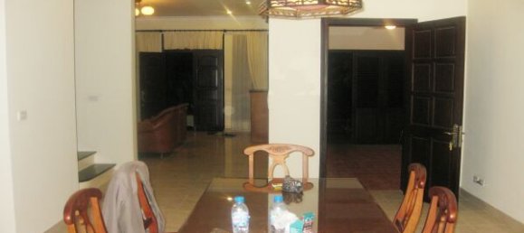 4 Schlafzimmer Villa in Tay Ho, Vietnam, Nr. 6356 5