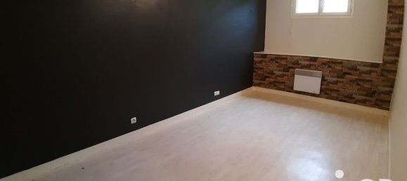 3 bedrooms House in Doue-en-Anjou, France No. 337495 5