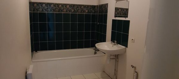 3 bedrooms House in Doue-en-Anjou, France No. 337495 6