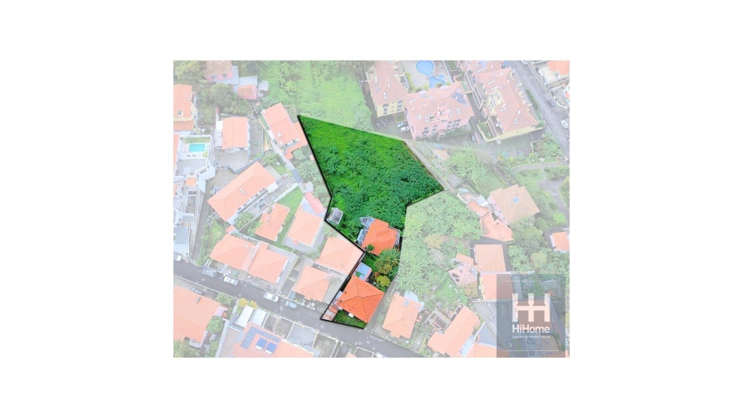 Terreno en Funchal, Portugal 2110 m² No. 117327