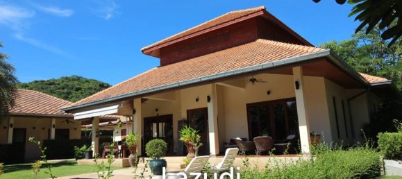 5 bedrooms Villa in Hua Hin, Thailand No. 22026 10
