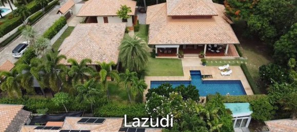 5 bedrooms Villa in Hua Hin, Thailand No. 22026 3