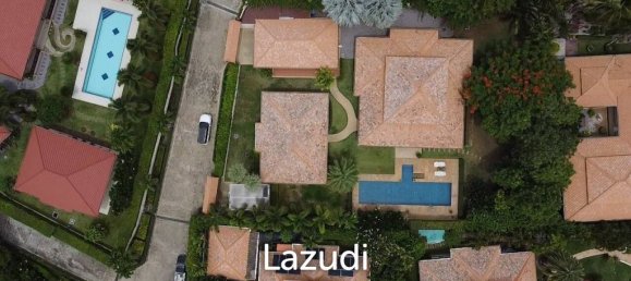 5 bedrooms Villa in Hua Hin, Thailand No. 22026 2