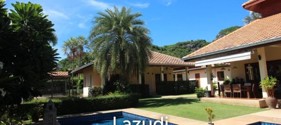 5 bedrooms Villa in Hua Hin, Thailand No. 22026 9