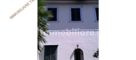 4 Schlafzimmer Haus in Florence, Italy, Nr. 227858 2