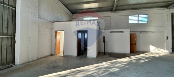 300m² Warehouse in Pachino, Italy No. 53326 9