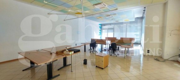 3 rooms Office in Quinto di Treviso, Italy No. 374591 6