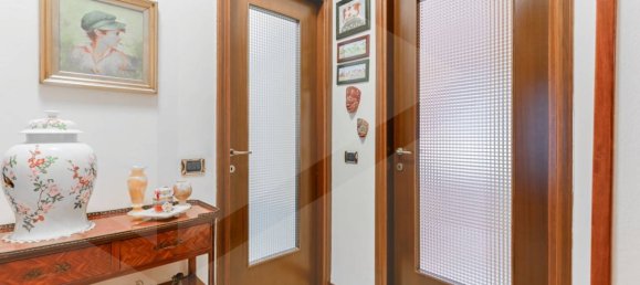 4غرفة شقة في San Donato Milanese, Italy رقم 22815 16