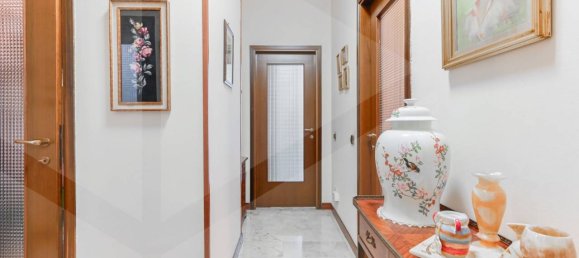 4غرفة شقة في San Donato Milanese, Italy رقم 22815 15