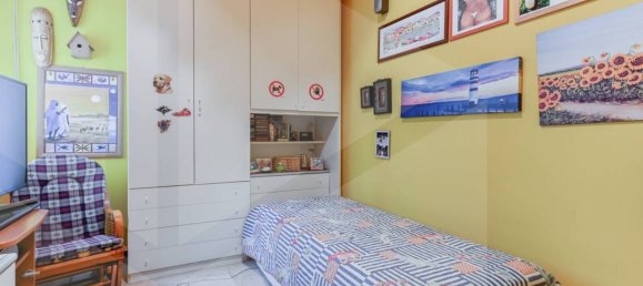 4غرفة شقة في San Donato Milanese, Italy رقم 22815 3