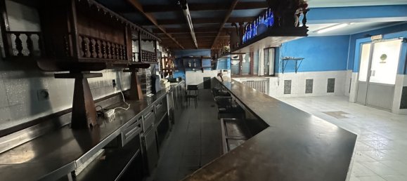 3 Schlafzimmer Haus in Oviedo, Spain, Nr. 28831 43