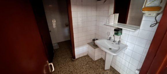3 Schlafzimmer Haus in Oviedo, Spain, Nr. 28831 41