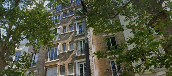 1 bedroom Apartment in Paris, France No. 333883 3