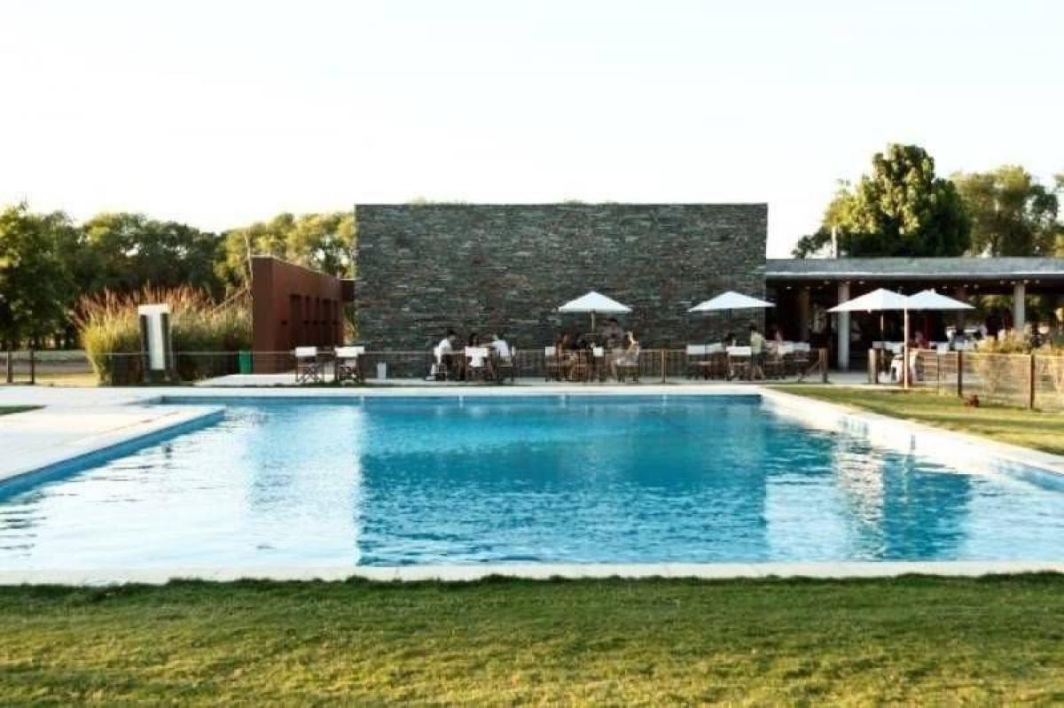 Terrain à Escobar, Argentina No. 41394