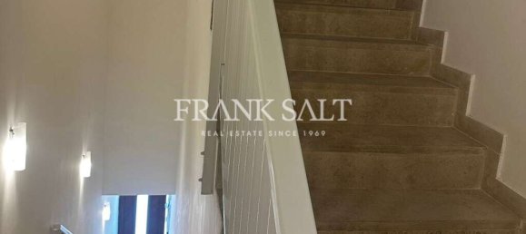 3 Schlafzimmer Maisonette-Wohnung in Mqabba, Malta, Nr. 11660 18