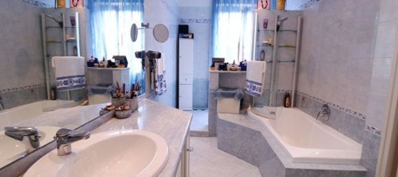 5 chambres Maison à Montichiari, Italy No. 375744 16