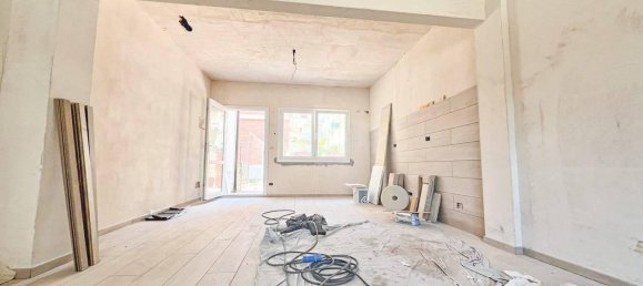 Квартира с 4 комнатами в Споторно, Италия № 149953 4