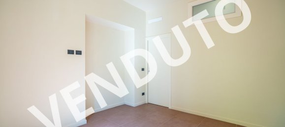 2 bedrooms Apartment in Turin, Italy No. 379362 25