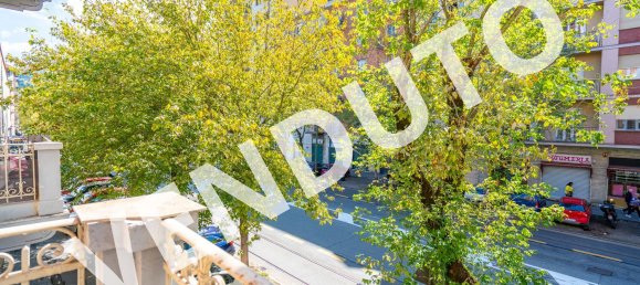 2 bedrooms Apartment in Turin, Italy No. 379362 4