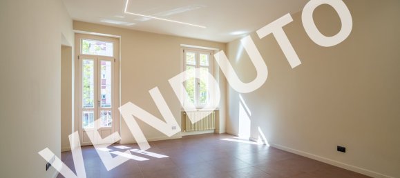 2 bedrooms Apartment in Turin, Italy No. 379362 13