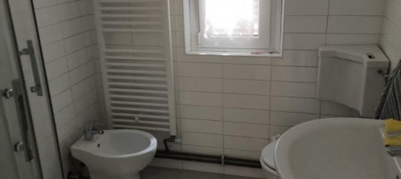 3غرفة شقة في Udine, Italy رقم 4755 45