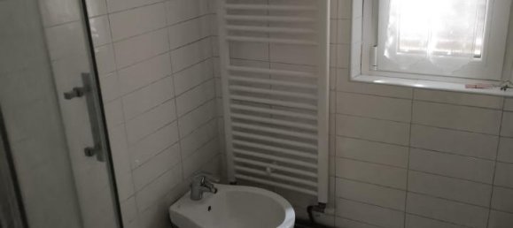 3غرفة شقة في Udine, Italy رقم 4755 44