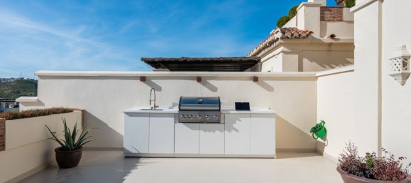 3 غرف نوم بانتهاوس في Benahavis, Spain رقم 136154 7