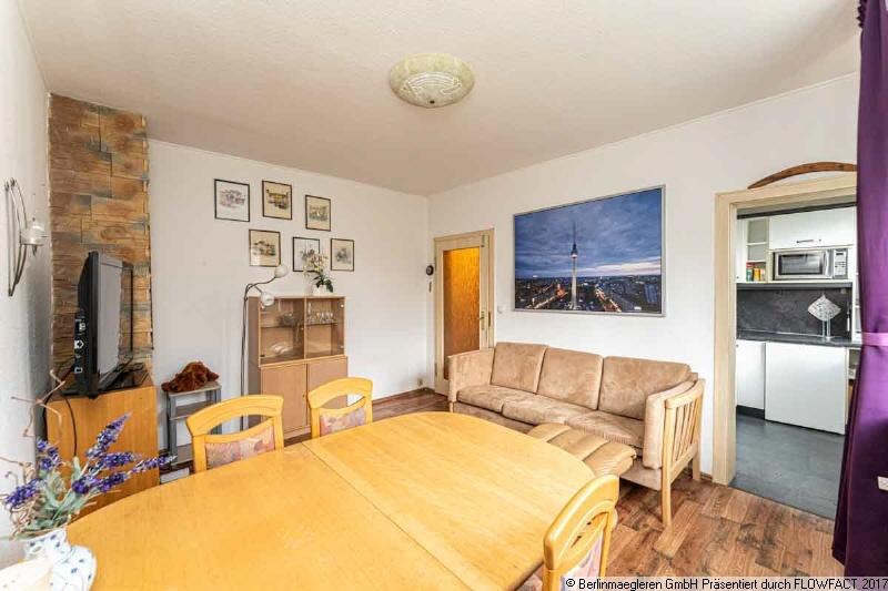 Apartamento de 2 habitaciónes en Planterwald, Germany No. 104418