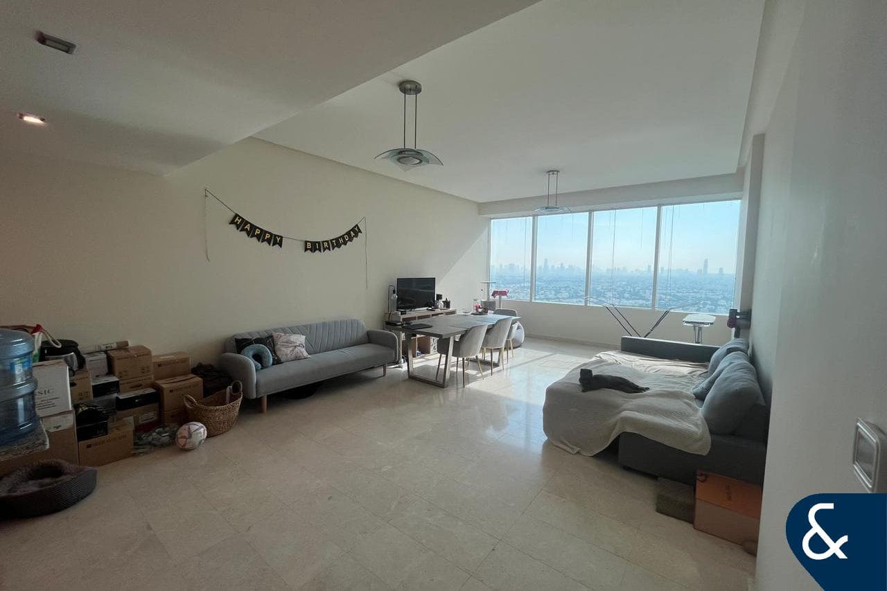 1 bedroom Apartment in Jumeirah Lake Towers, UAE No. 110605