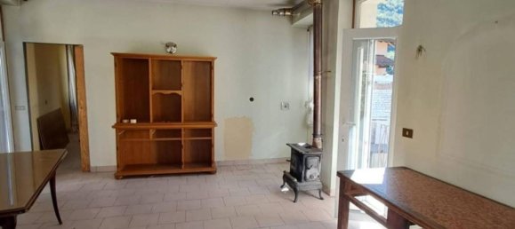 Дом с 5 комнатами в Оменья, Италия № 150968 4