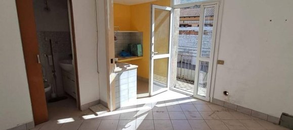 Дом с 5 комнатами в Оменья, Италия № 150968 10